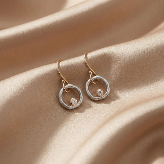 Aretes Vintage de Oro y Plata con Circonia